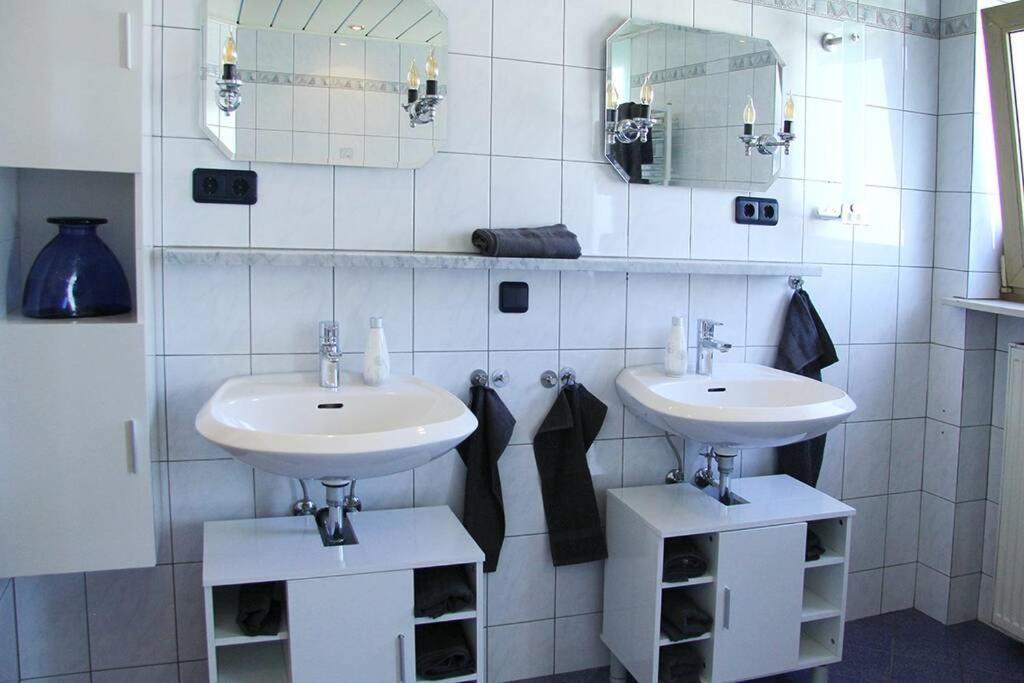 Schoene Helle Ferienwohnung In Waldnaehe Берхінг Екстер'єр фото