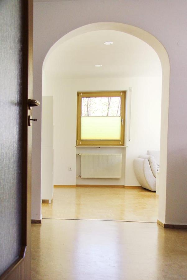 Schoene Helle Ferienwohnung In Waldnaehe Берхінг Екстер'єр фото